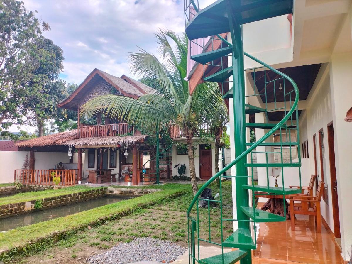 Sumatra Expedition Lodge Bukit Lawang Dış mekan fotoğraf