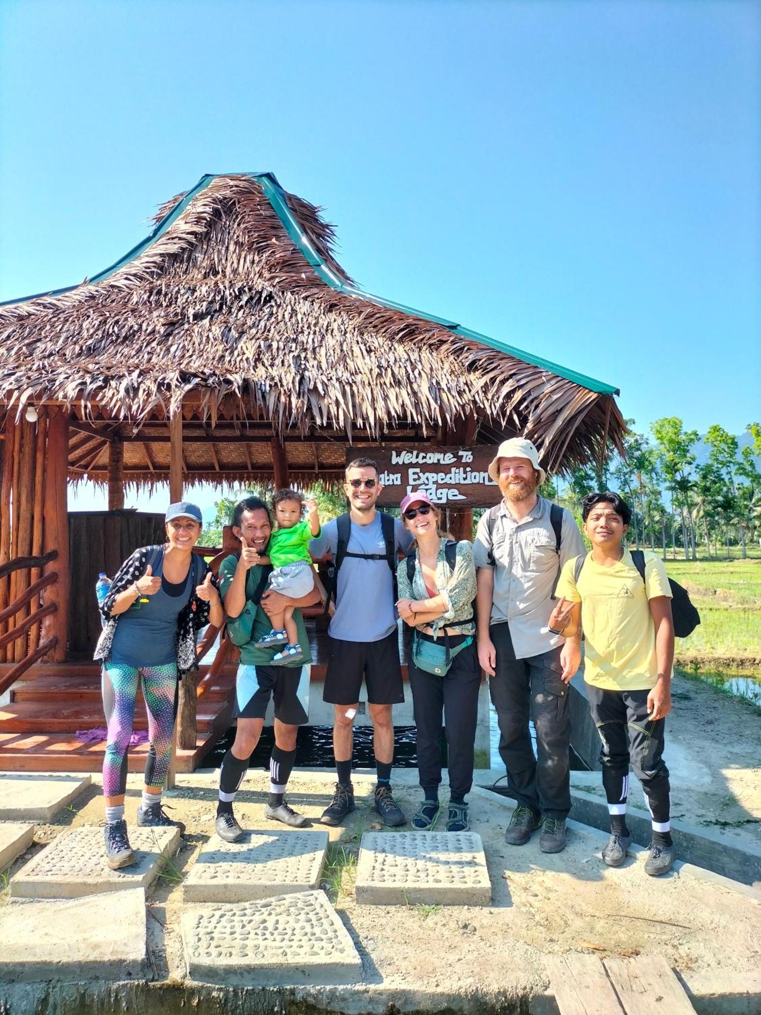 Sumatra Expedition Lodge Bukit Lawang Dış mekan fotoğraf