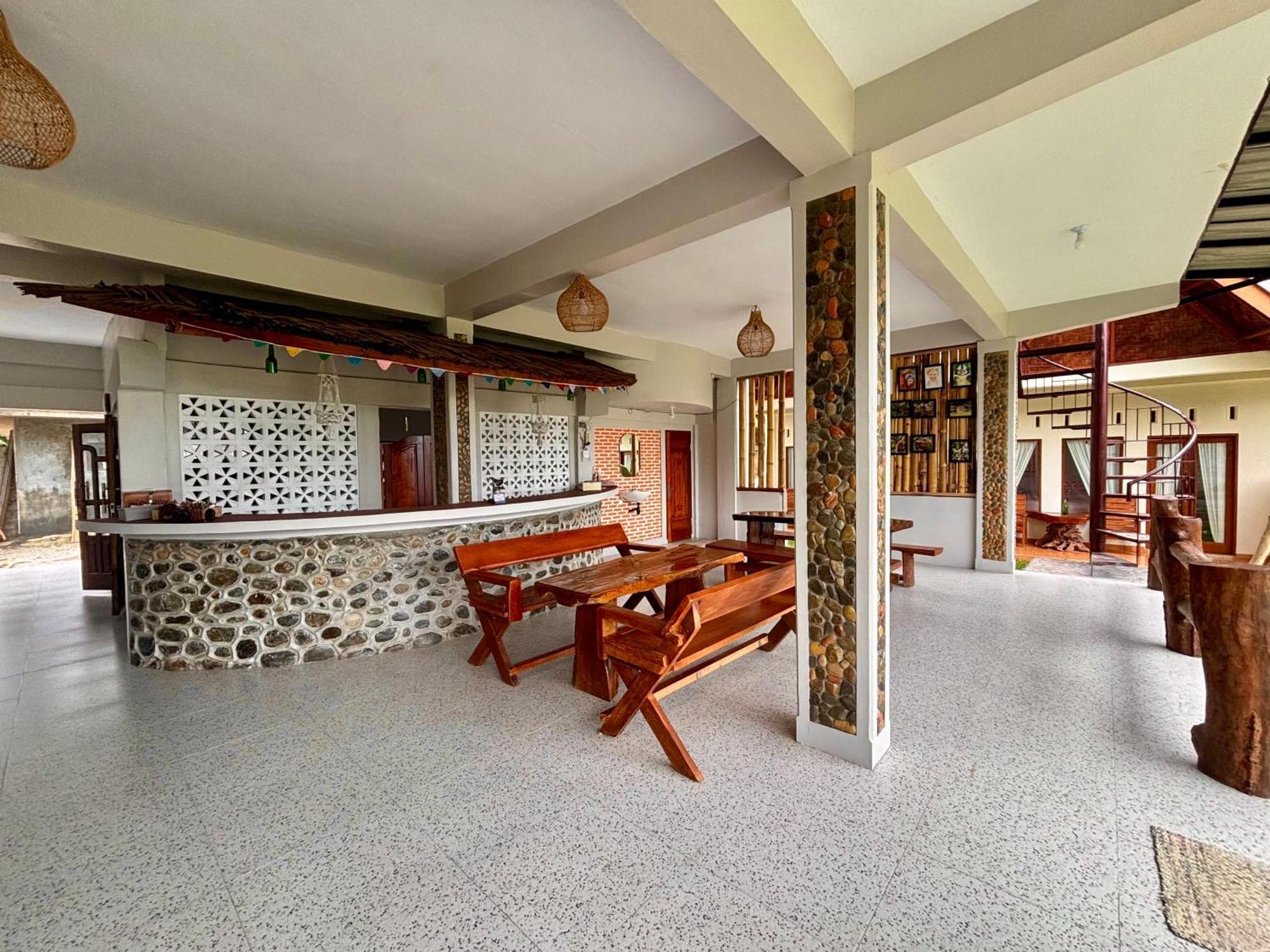 Sumatra Expedition Lodge Bukit Lawang Dış mekan fotoğraf